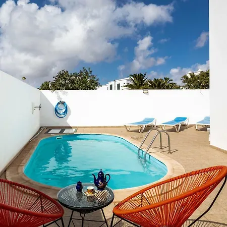 Pensjonat Tropical Costa Teguise